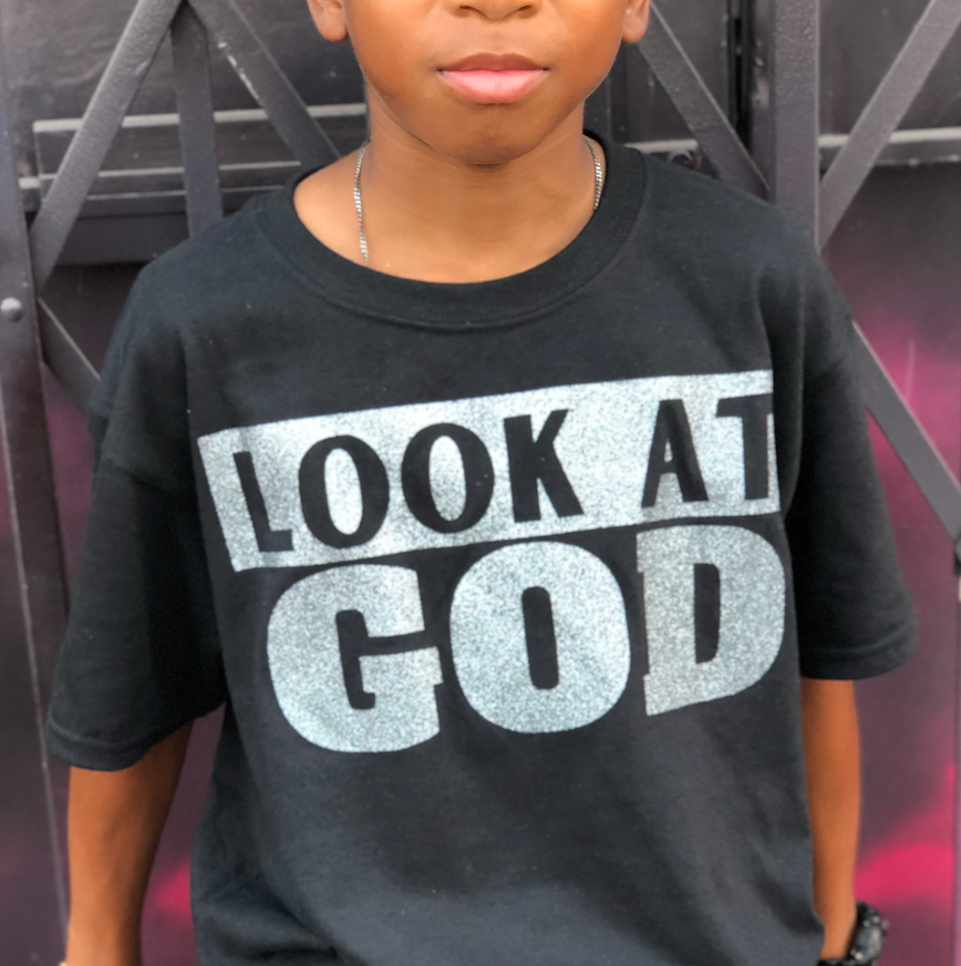 Children Shirts "Look at God"